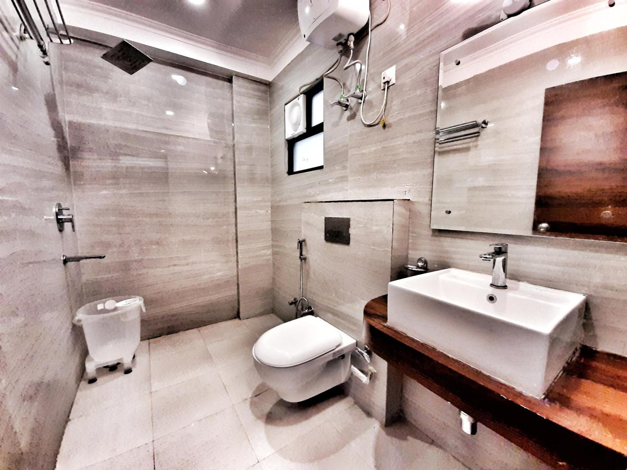 Hotel Delhi Aerocity, Nh 48 นิวเดลี ภายนอก รูปภาพ