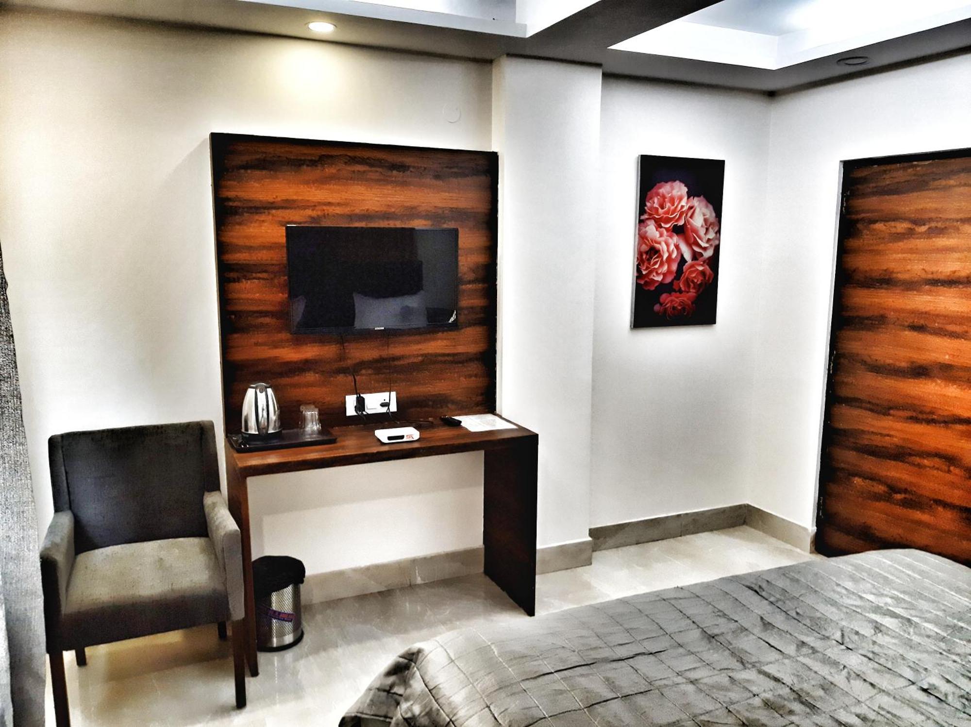 Hotel Delhi Aerocity, Nh 48 นิวเดลี ภายนอก รูปภาพ