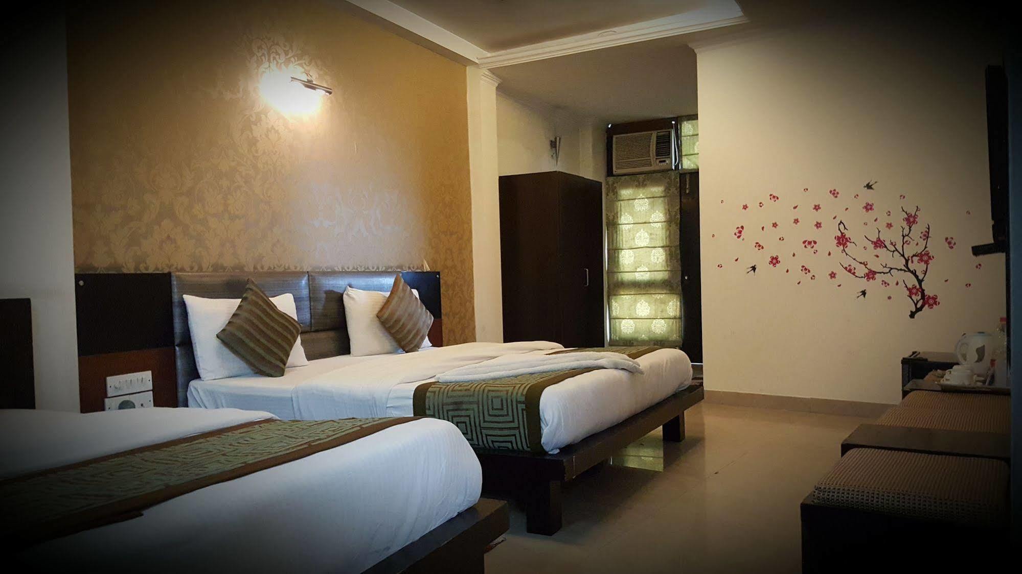 Hotel Delhi Aerocity, Nh 48 นิวเดลี ภายนอก รูปภาพ