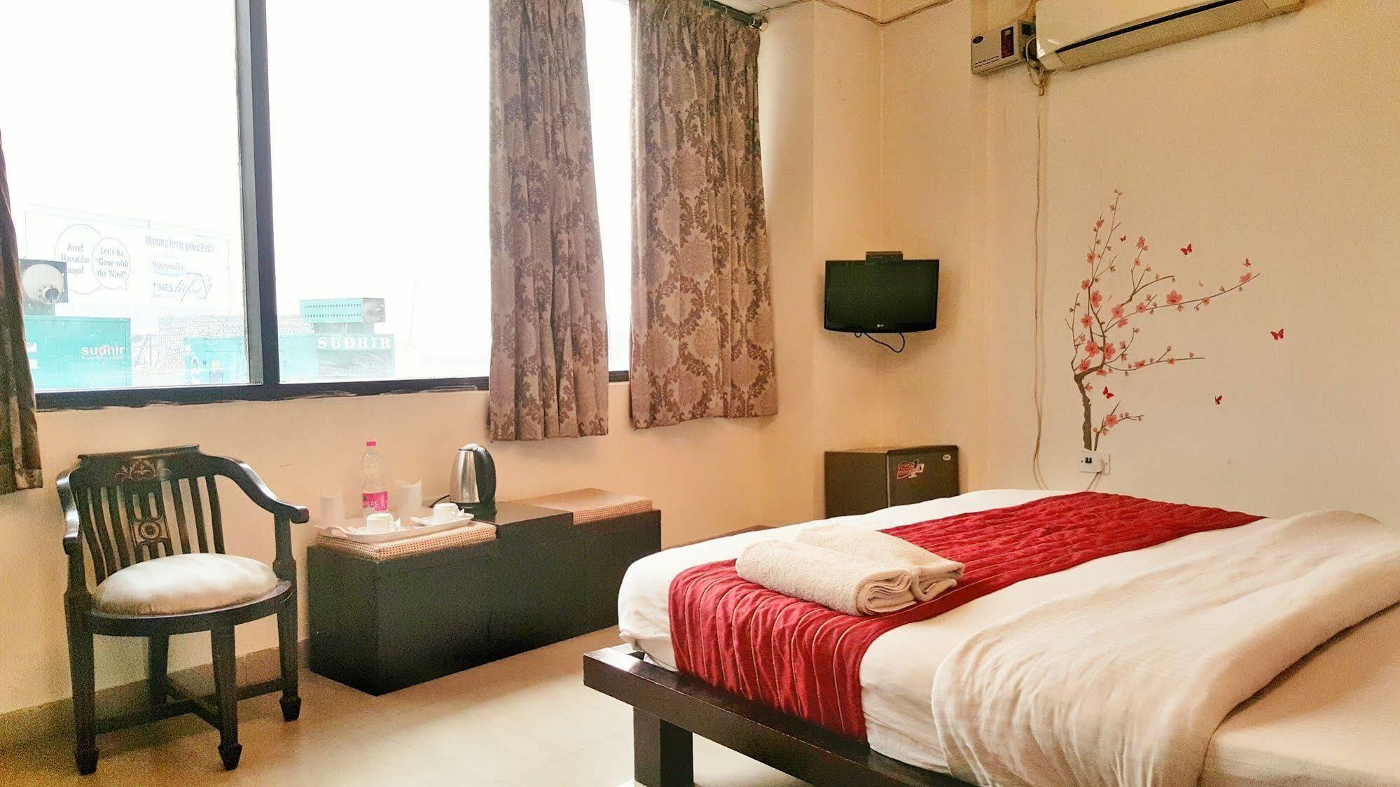 Hotel Delhi Aerocity, Nh 48 นิวเดลี ภายนอก รูปภาพ